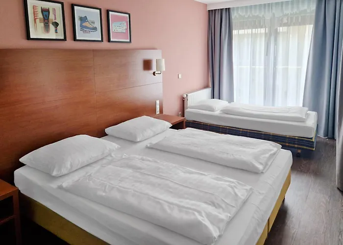 Garner Centre By Ihg Szálloda 3*