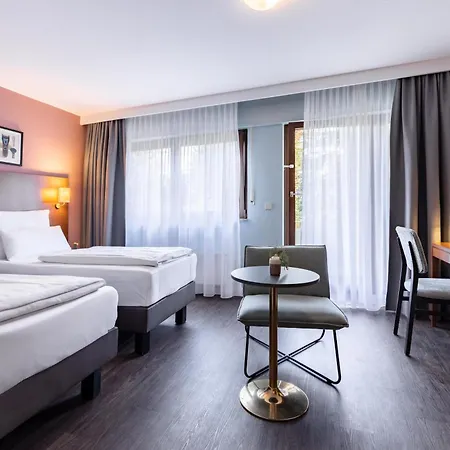 Garner Centre By Ihg