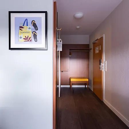 Garner Centre By Ihg Hotell