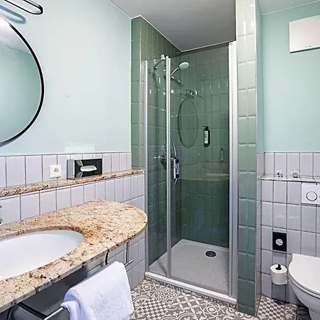 Garner Centre By Ihg