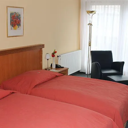 Garner Centre By Ihg Hotell