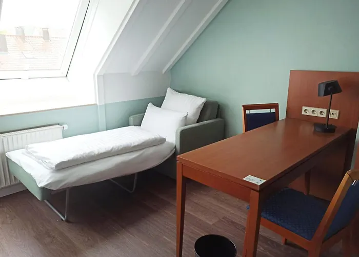 Hotel Garner Centre By Ihg