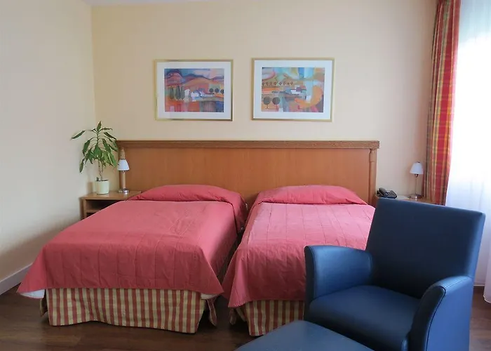 Garner Centre By Ihg 3*