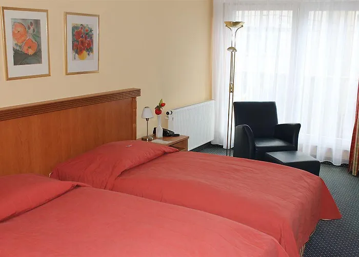 Garner Centre By Ihg Hotell