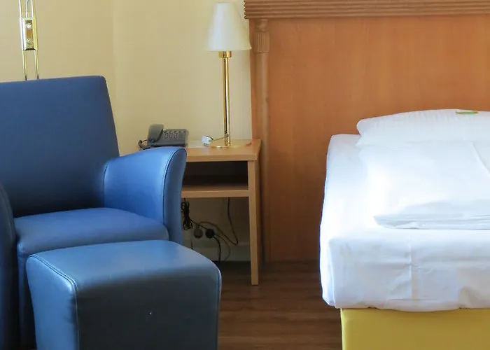 Hotel Garner Centre By Ihg 3*