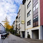 Garner Centre By Ihg 3* Štutgart