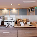 Garner Centre By Ihg 3*