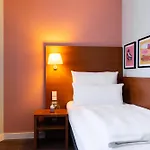 Garner Centre By Ihg 3*