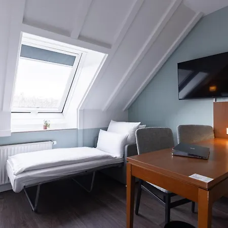 Garner Centre By Ihg ホテル 3*