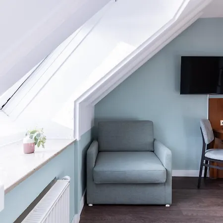 Garner Centre By Ihg ホテル 3*