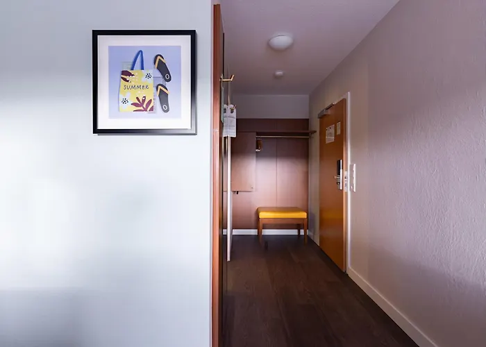 Garner Centre By Ihg Hotel