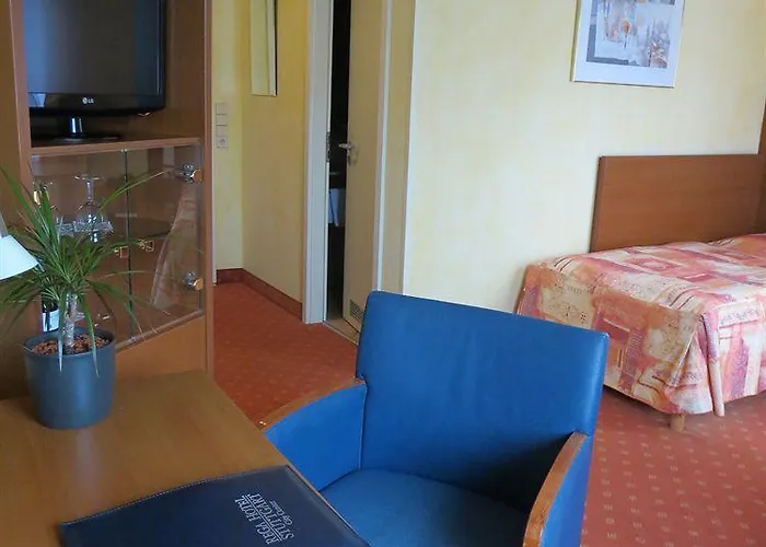 Garner Centre By Ihg 3* שטוטגרט