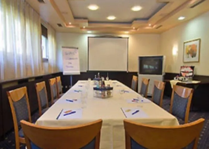 فندق Garner Centre By Ihg شتوتغارت