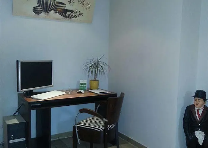 Garner Centre By Ihg 3*