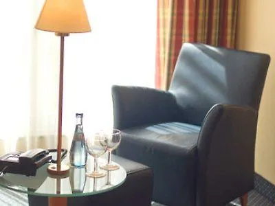 מלון Garner Centre By Ihg שטוטגרט