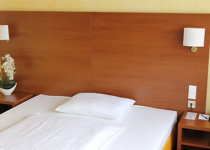 מלון Garner Centre By Ihg שטוטגרט